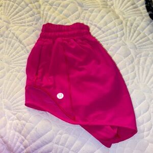 Lululemon Hotty Hots